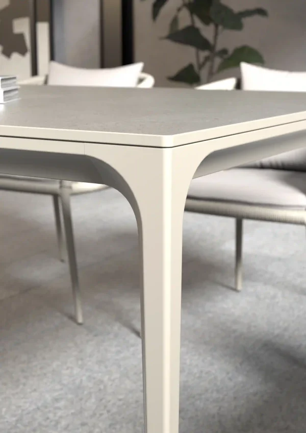 场景3 TB Series dining table